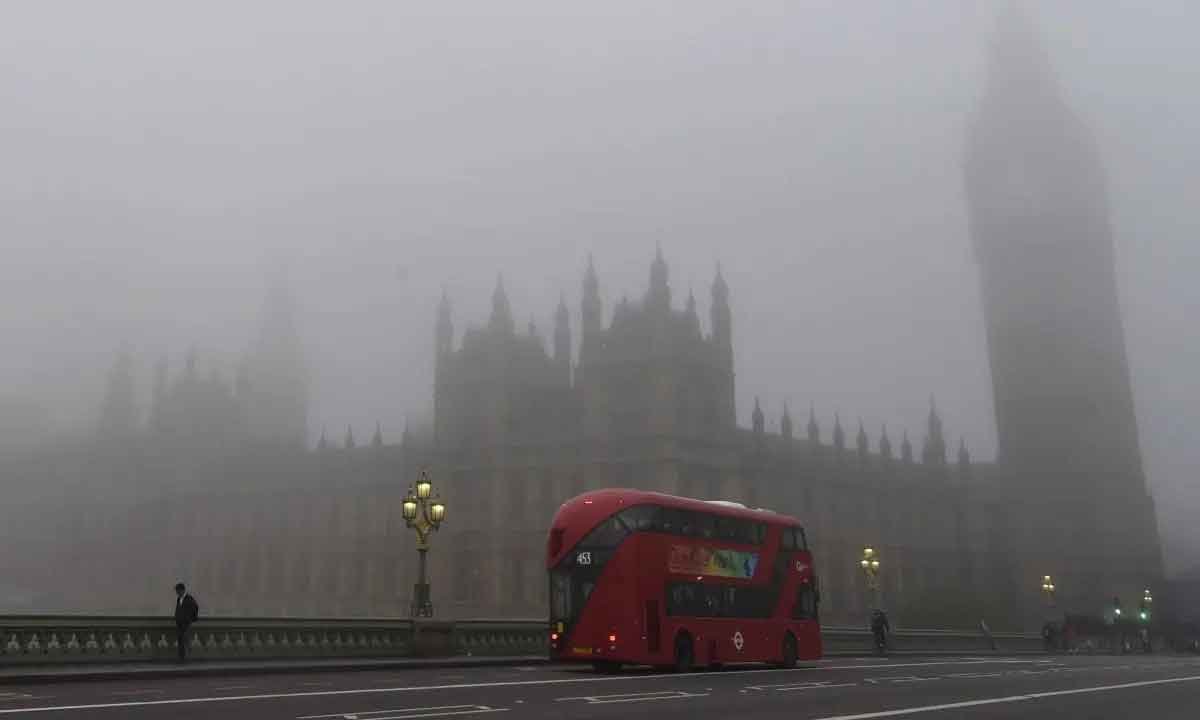 Allameh Askari en Angleterre